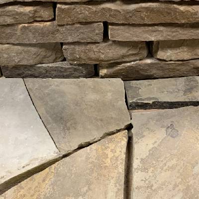 Chestnut Sadnstone